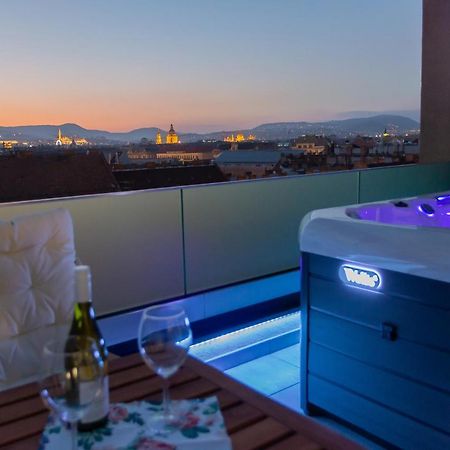 Centropolitan Penthouse #Jacuzzi #Freeparking Apartment Budapest Exterior photo