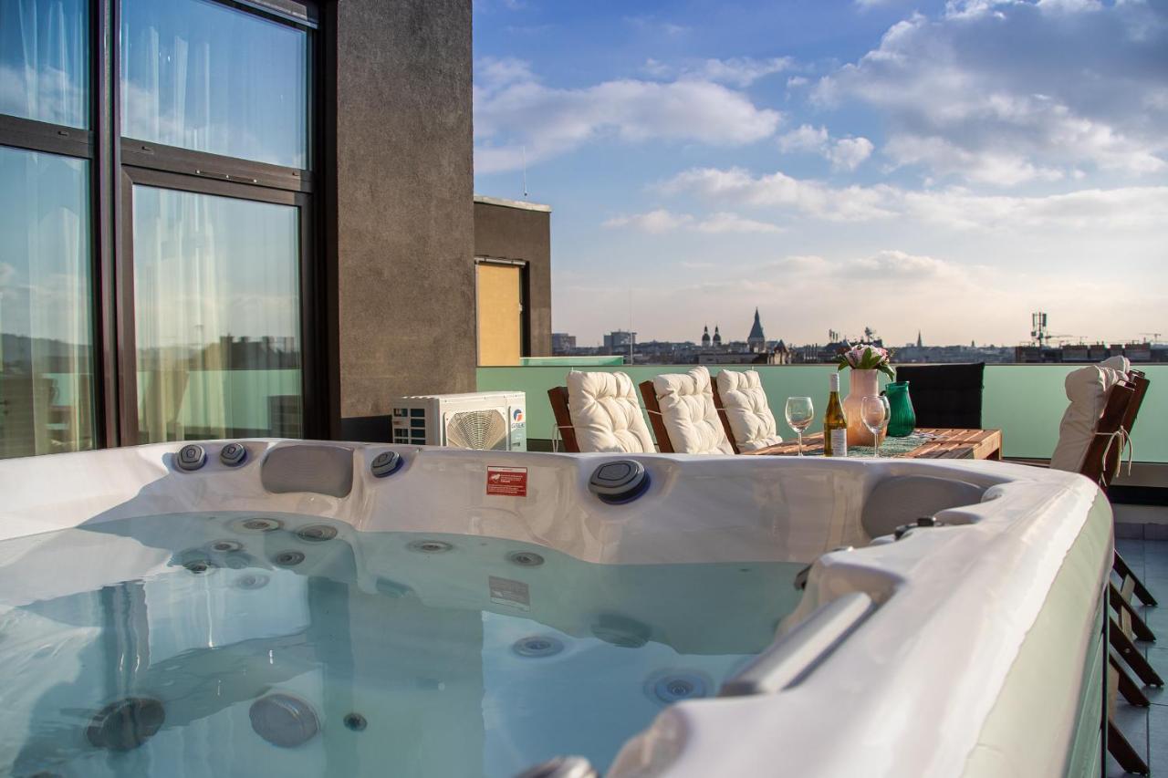 Centropolitan Penthouse #Jacuzzi #Freeparking Apartment Budapest Exterior photo